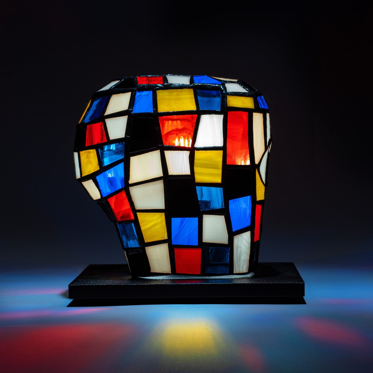 BLOCKHEAD LAMP