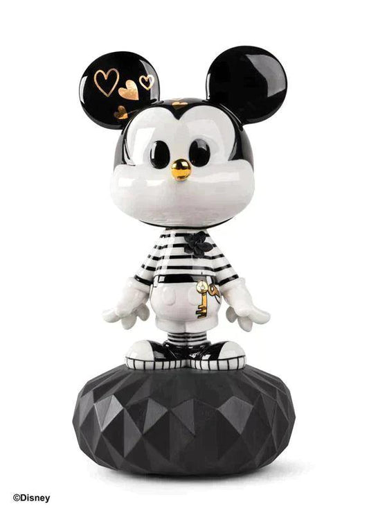 Pop Art Fusion - PopArtFusion - Llardo Lladro x Disney - Mickey in black and white Sculpture - Handmade in Spain - Open Edition 01009601 popartfusion.com by Conectid