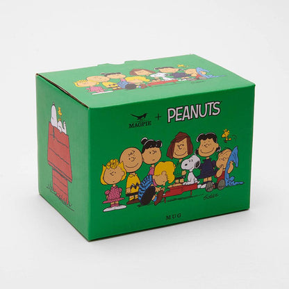 Peanuts Gang & House Mug - PopArtFusion