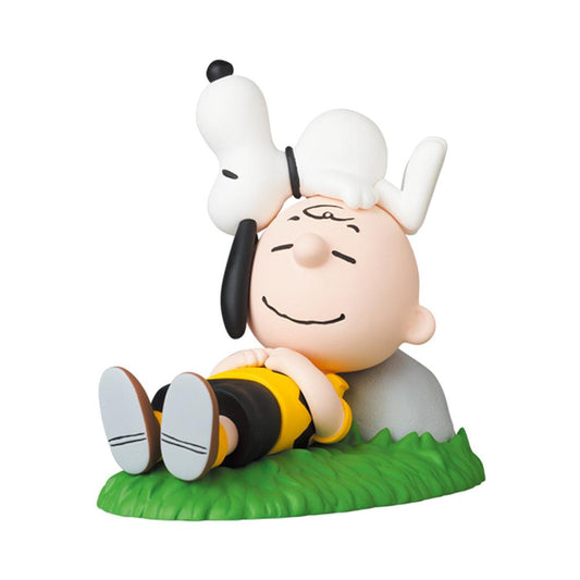 UDF Peanuts Series 13: Napping Charlie Brown & Snoopy Ultra Detail Figure by Medicom Toy - PopArtFusion